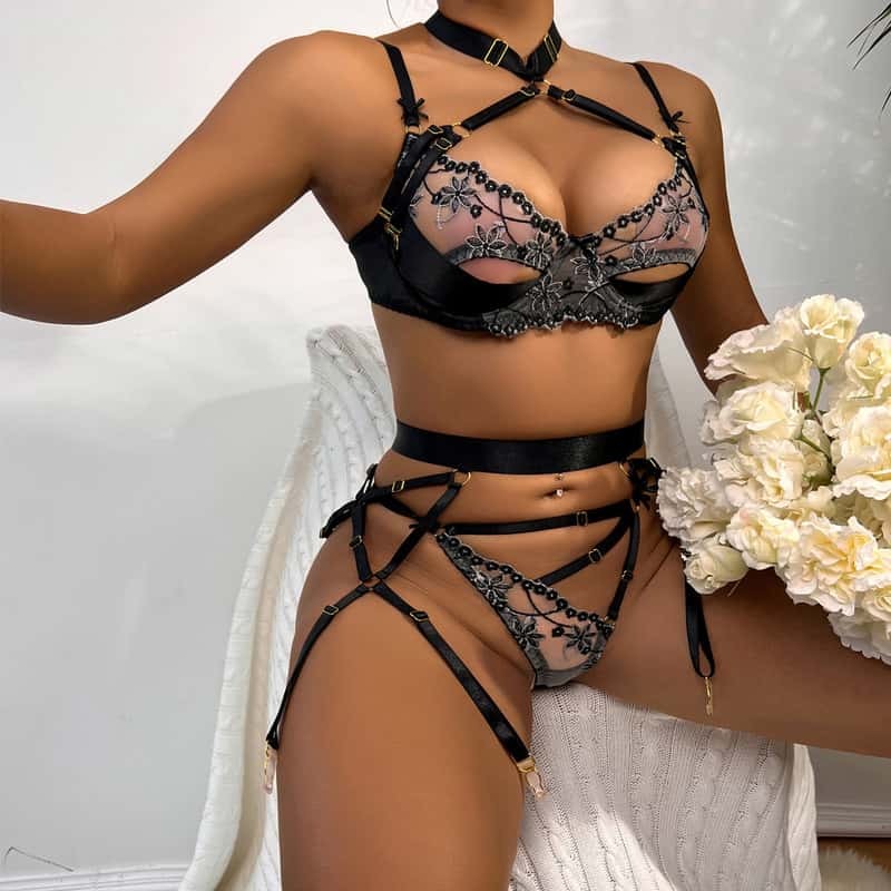 Delicate Flower Lingerie Set