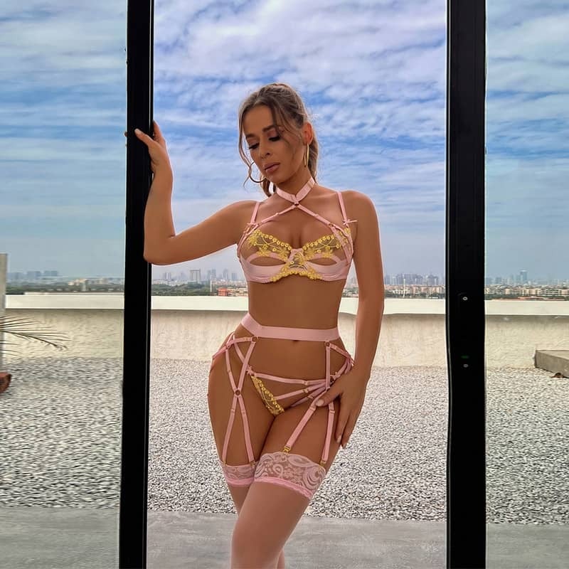 Delicate Flower Lingerie Set