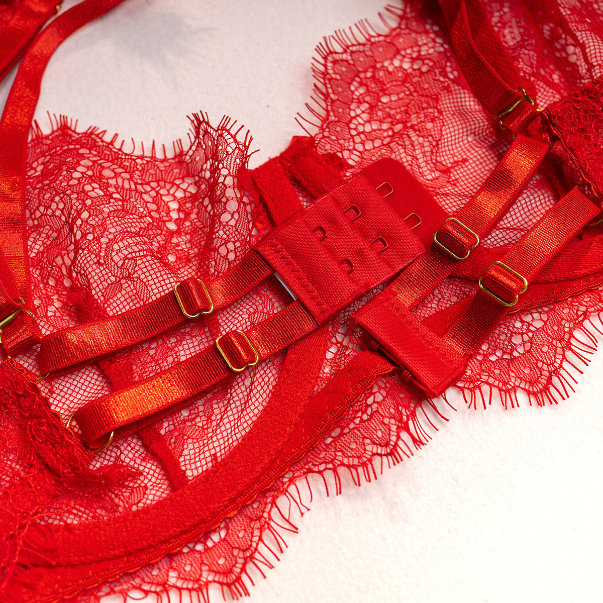 Embrace Feather Intimate Set